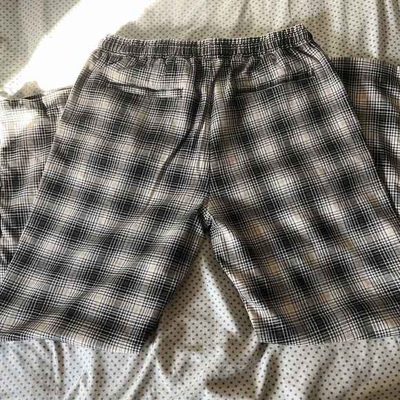 Forever 21 Men’s Plaid Drawstring Joggers - Picture 2 of 2